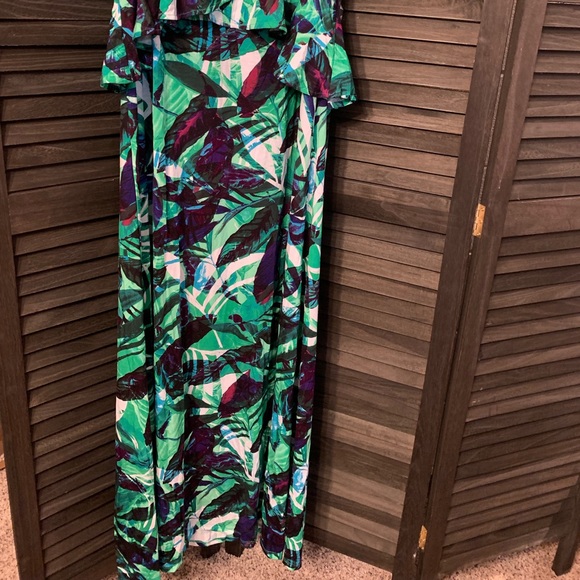 Maxi Dress - Picture 3 of 4